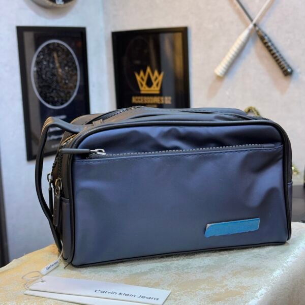 Trousse de toilette CK