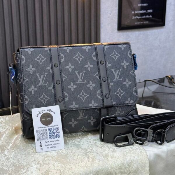 Sacoche L’V triple A