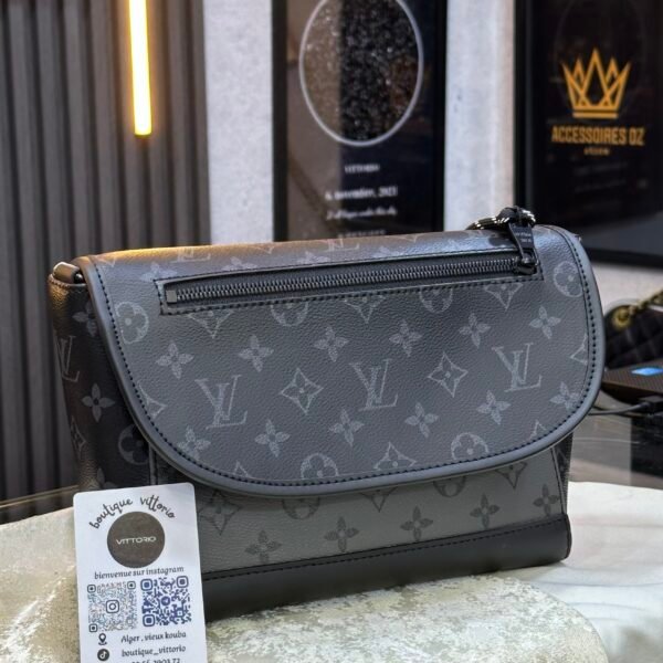 Sacoche L’V triple A